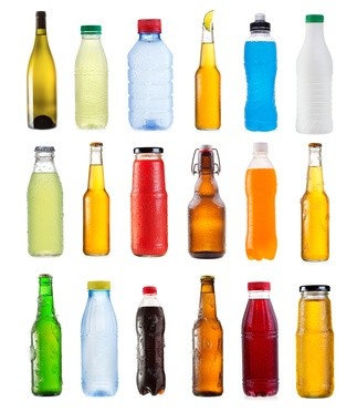 Verschiedene-Flaschen-und-Getränke