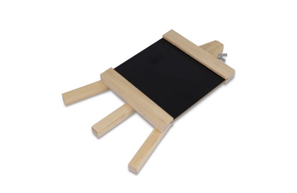 Kreidetafel auf Staffelei, natur