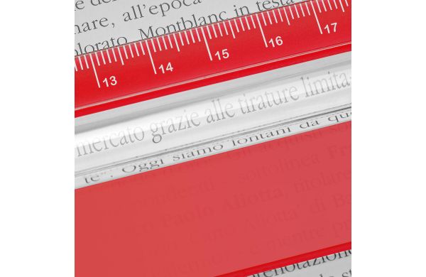 Lineal mit Zeilenlupe