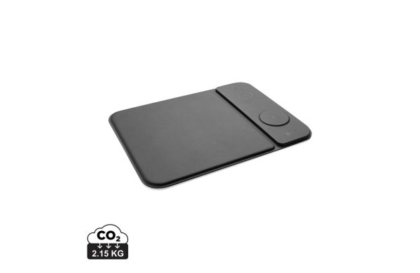 Swiss Peak 15W 3-in-1 Lade-Mauspad aus RCS recyceltem PU, schwarz