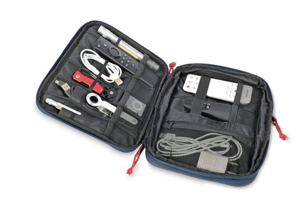 TROIKA Kabeltasche GO URBAN TECH POUCH