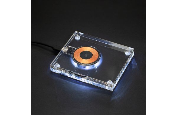 Wireless Charger REEVES-GINGCAST