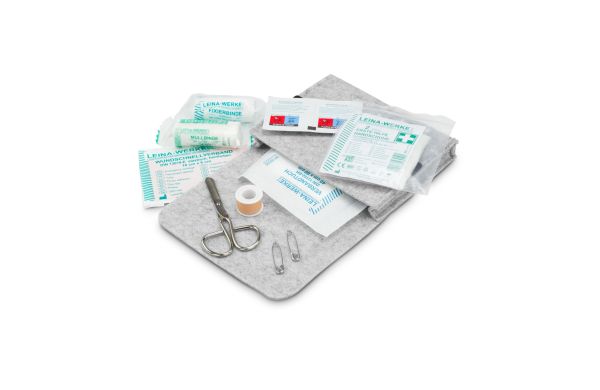 First Aid Kit in grauer Filztasche - Erste Hilfe Set, 12-teilig, deutsche Markenware