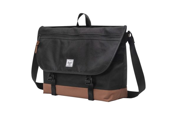 Herschel Cove recycelte Umhängetasche 22,5 L, schwarz