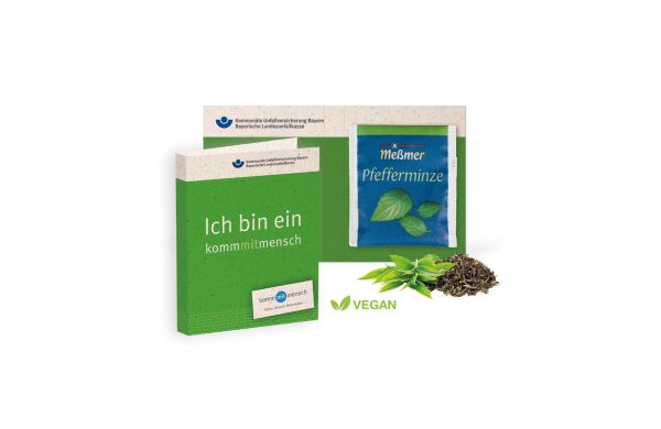 Premium-Tee in der Werbe-Klappkarte Klimaneutral FSC
