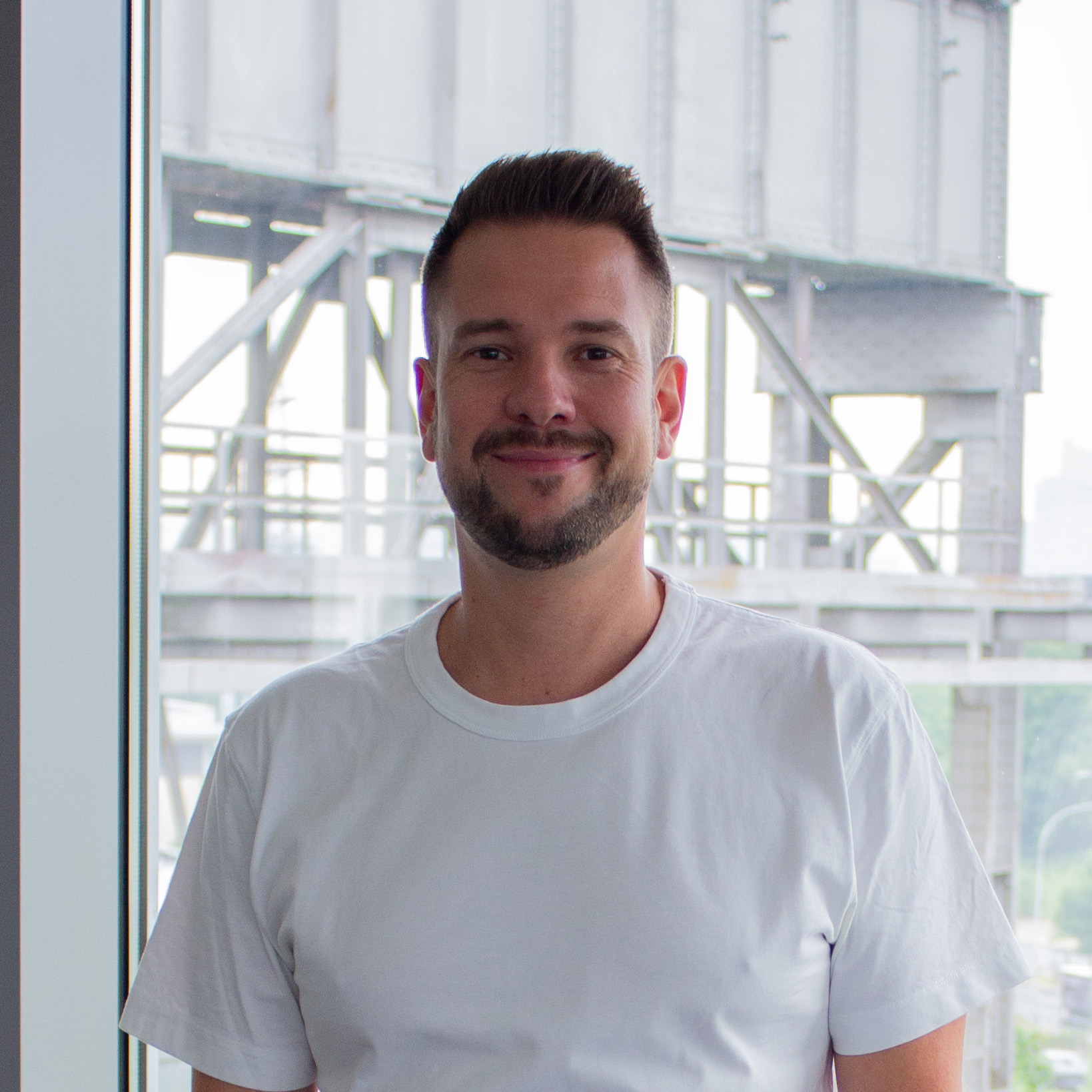 Sebastian Solo, Key Account Manager Sebastian Solo, Key Account Manager